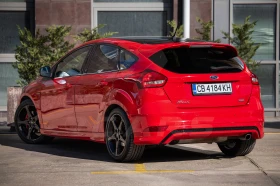 Ford Focus * 1.5 ST line * RED EDITION * ОТ ПЪРВИ СОБСТВЕНИК, снимка 4