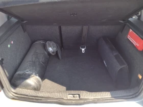 VW Golf 1.6 SR | Mobile.bg    9