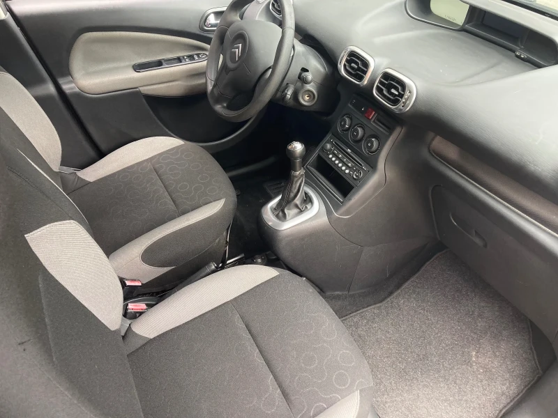 Citroen C3 Picasso 1.6i, снимка 8 - Автомобили и джипове - 48411387