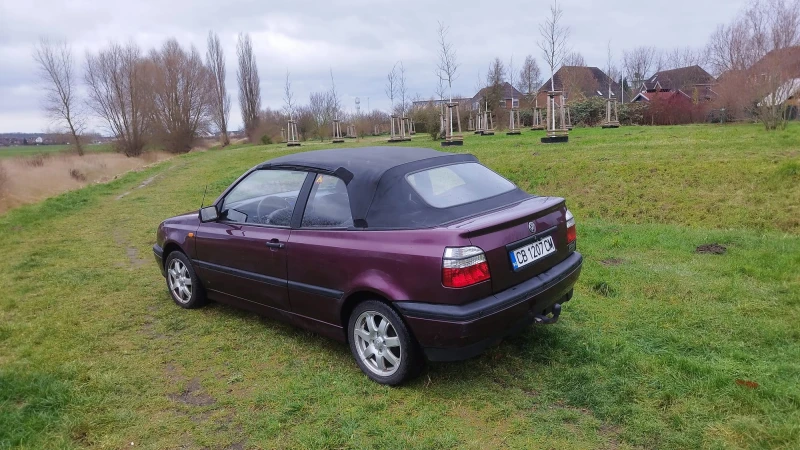 VW Golf 3 Cabrio 1.8, снимка 6 - Автомобили и джипове - 48576565