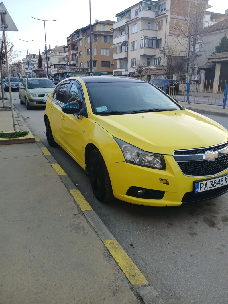 Chevrolet Cruze, снимка 1 - Автомобили и джипове - 49473677