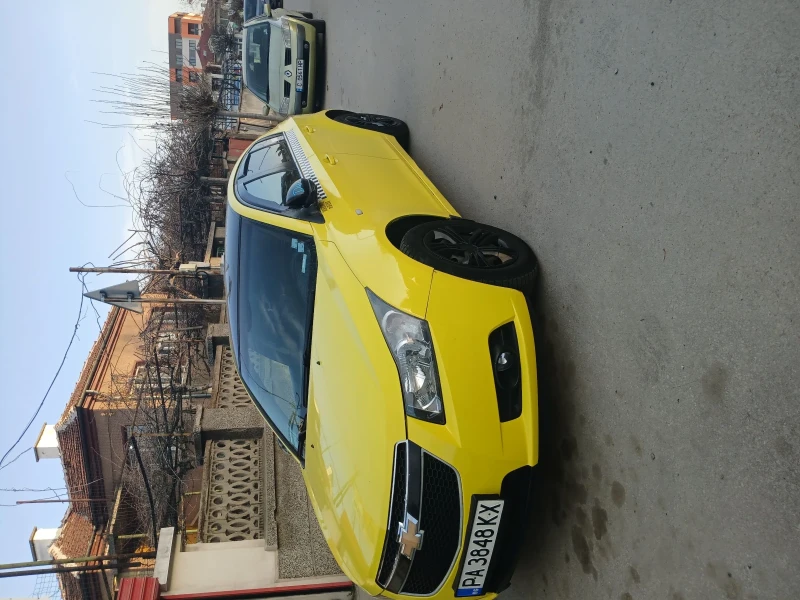 Chevrolet Cruze, снимка 2 - Автомобили и джипове - 49473677