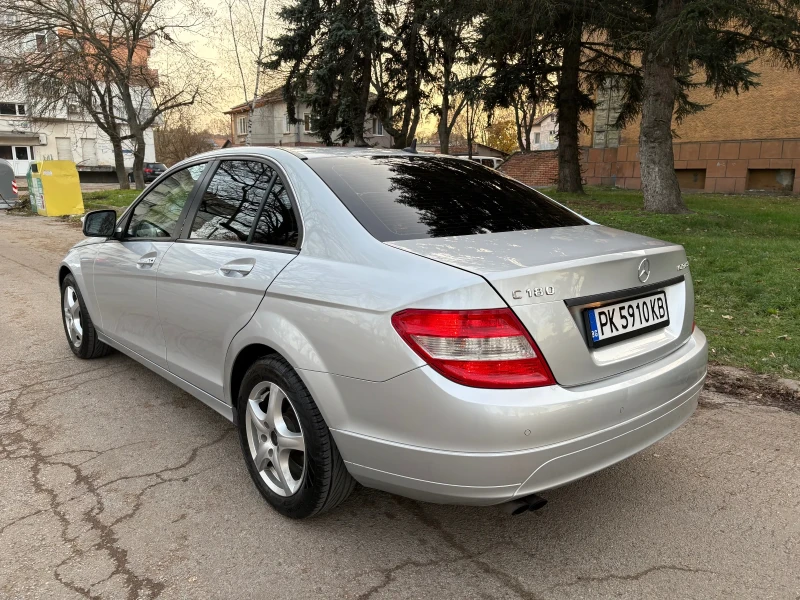 Mercedes-Benz C 180 Kompressor, снимка 4 - Автомобили и джипове - 52870621