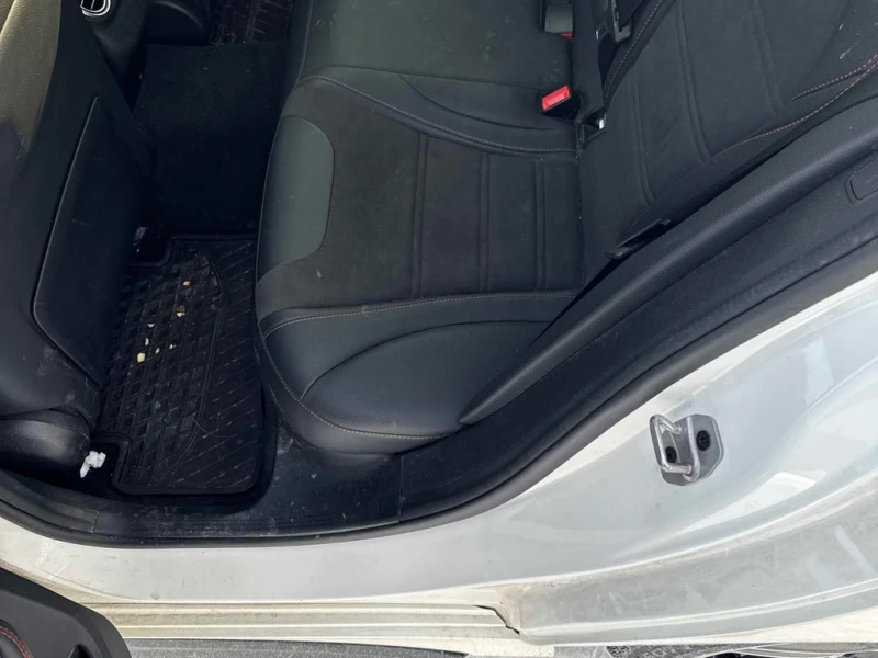 Mercedes-Benz C 43 AMG 4MATIC * FULL AMG* DIGITAL* ПАНОРАМА* , снимка 14 - Автомобили и джипове - 53390519