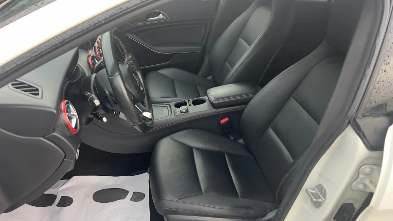 Mercedes-Benz CLA 200 1.6I-156hp.AUTOMATIC-LED-EURO 6B, снимка 11 - Автомобили и джипове - 53442609