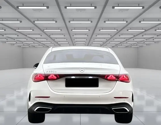 Mercedes-Benz E 220 d 4Matic = AMG Line = Advanced Plus Гаранция, снимка 2 - Автомобили и джипове - 54213934