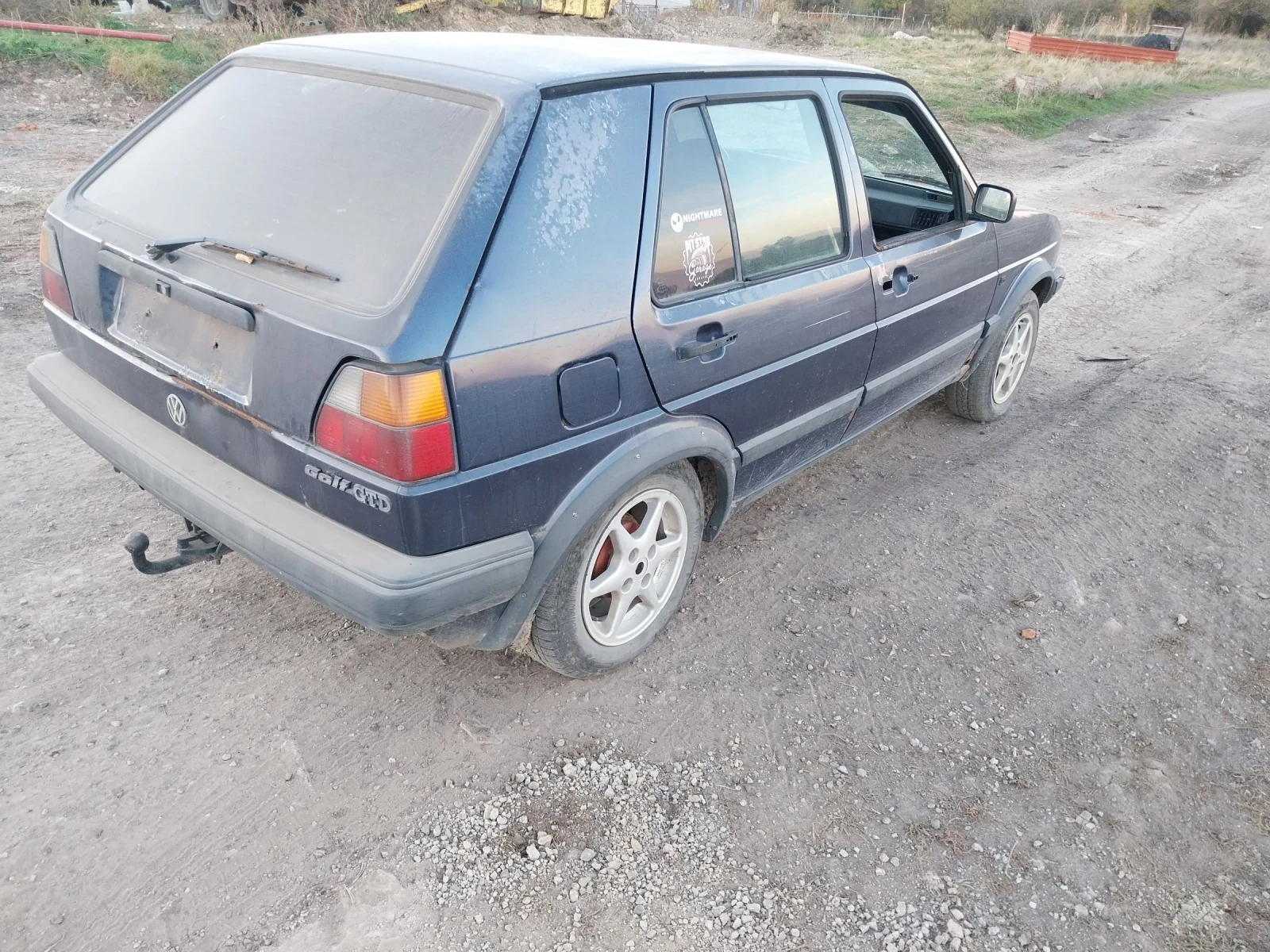 VW Golf 1600 - изображение 4