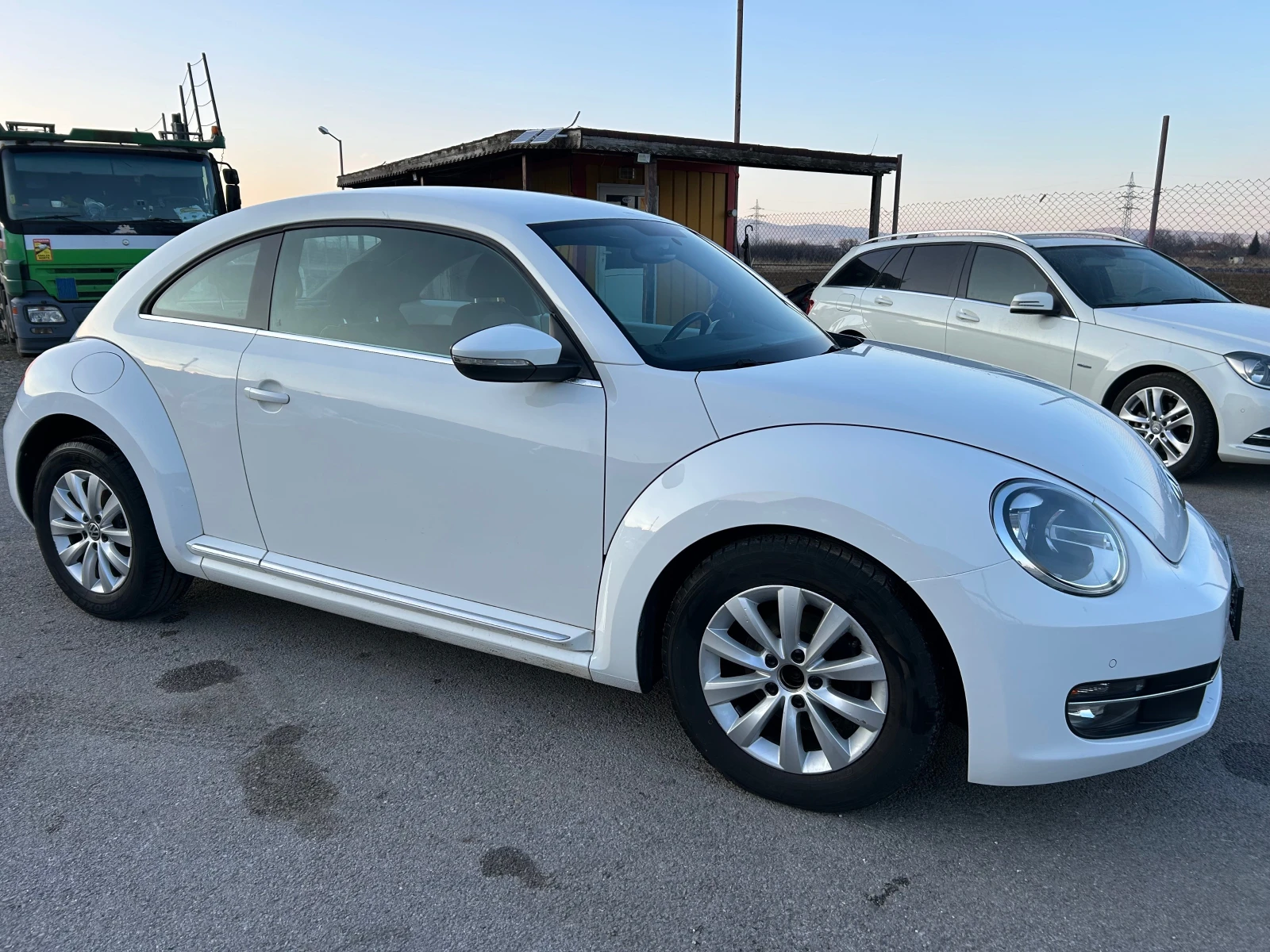 VW New beetle Maggiolino 1.6 TDI - изображение 5