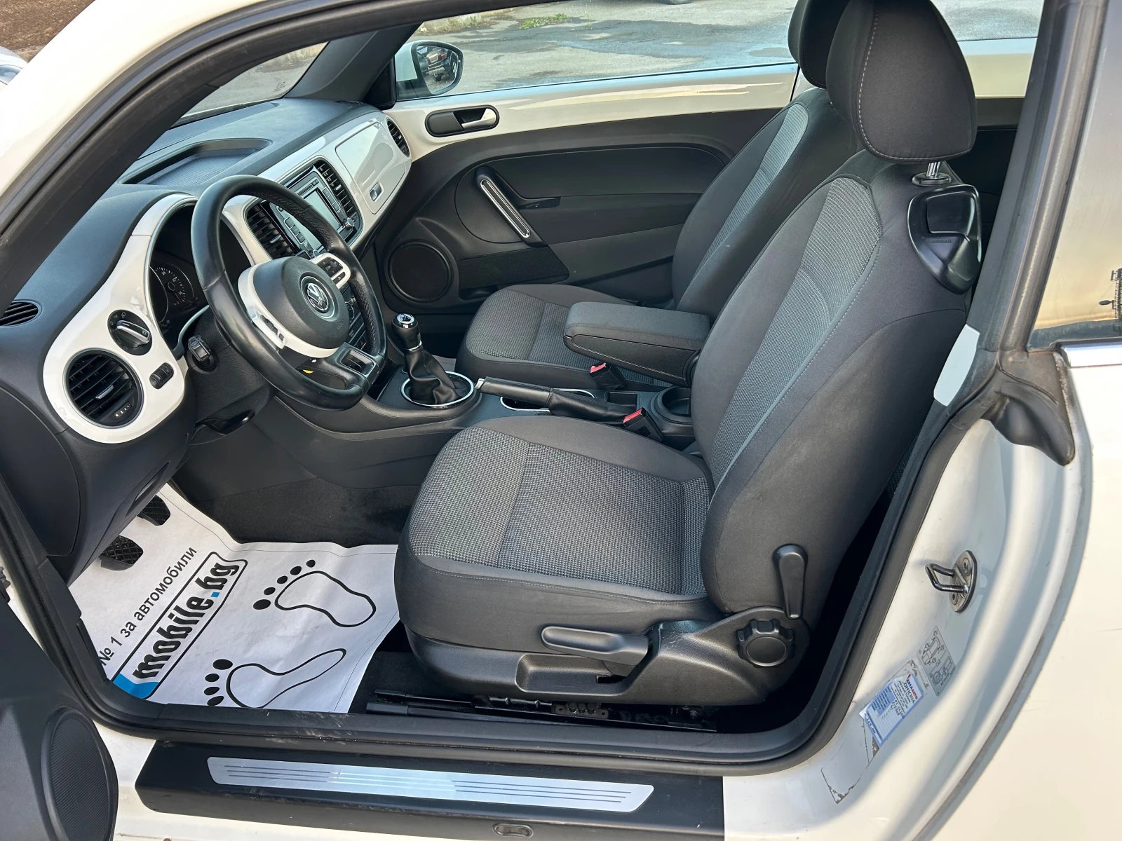 VW New beetle Maggiolino 1.6 TDI - изображение 10