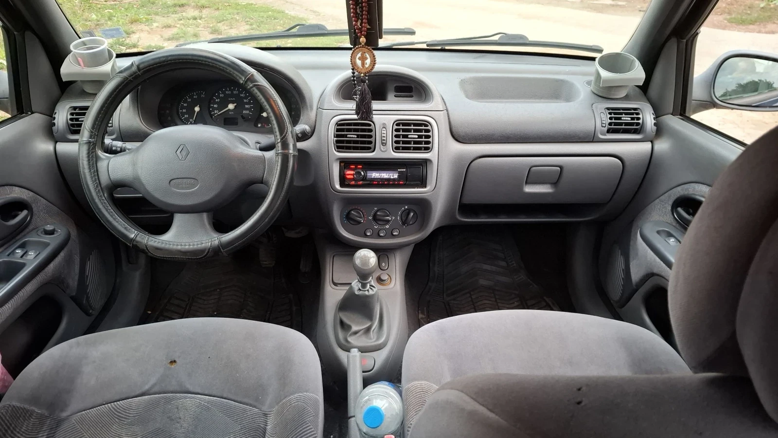 Renault Clio 1.6  - изображение 8