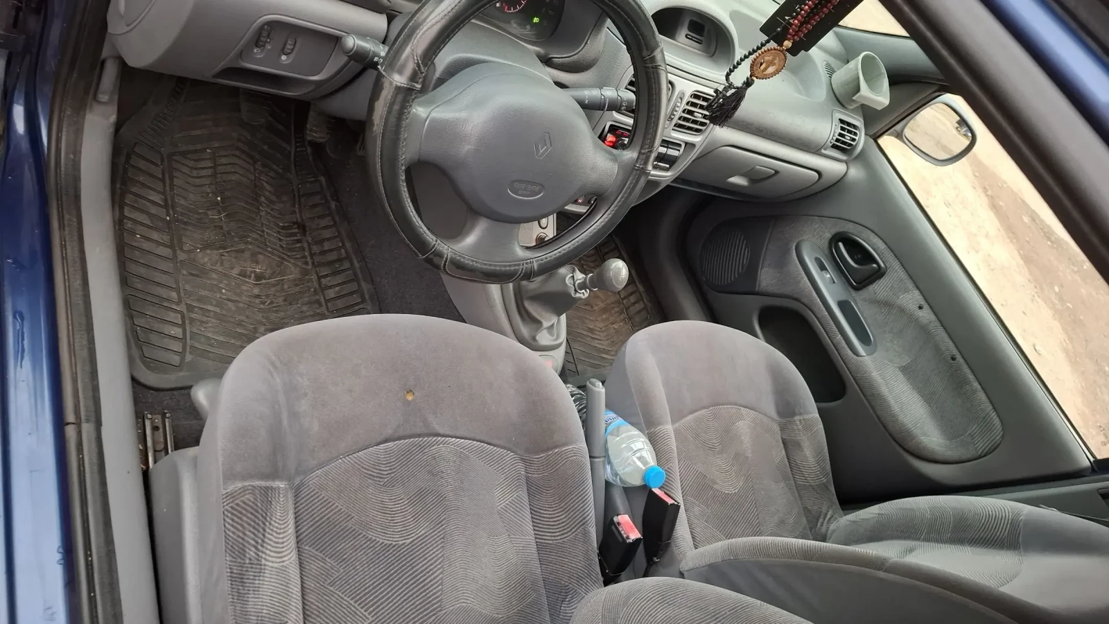Renault Clio 1.6  - изображение 9