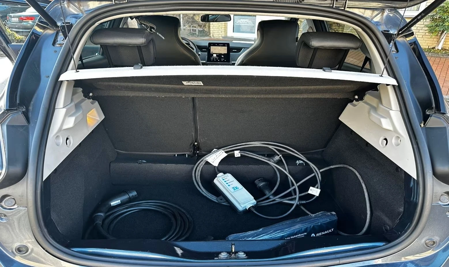 Renault Zoe 52kWh_R135_Intens_CCS_Full extr_SoH97%���� | Mobile.bg � ����������� 7