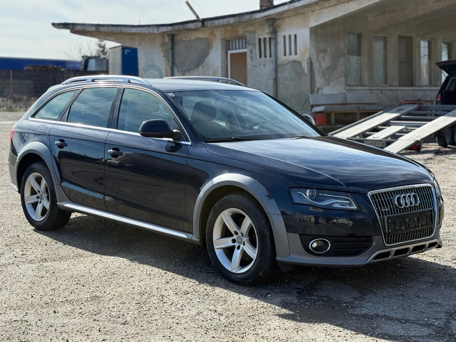 Audi A4 Allroad 2.0 TDI ALLROAD - изображение 3