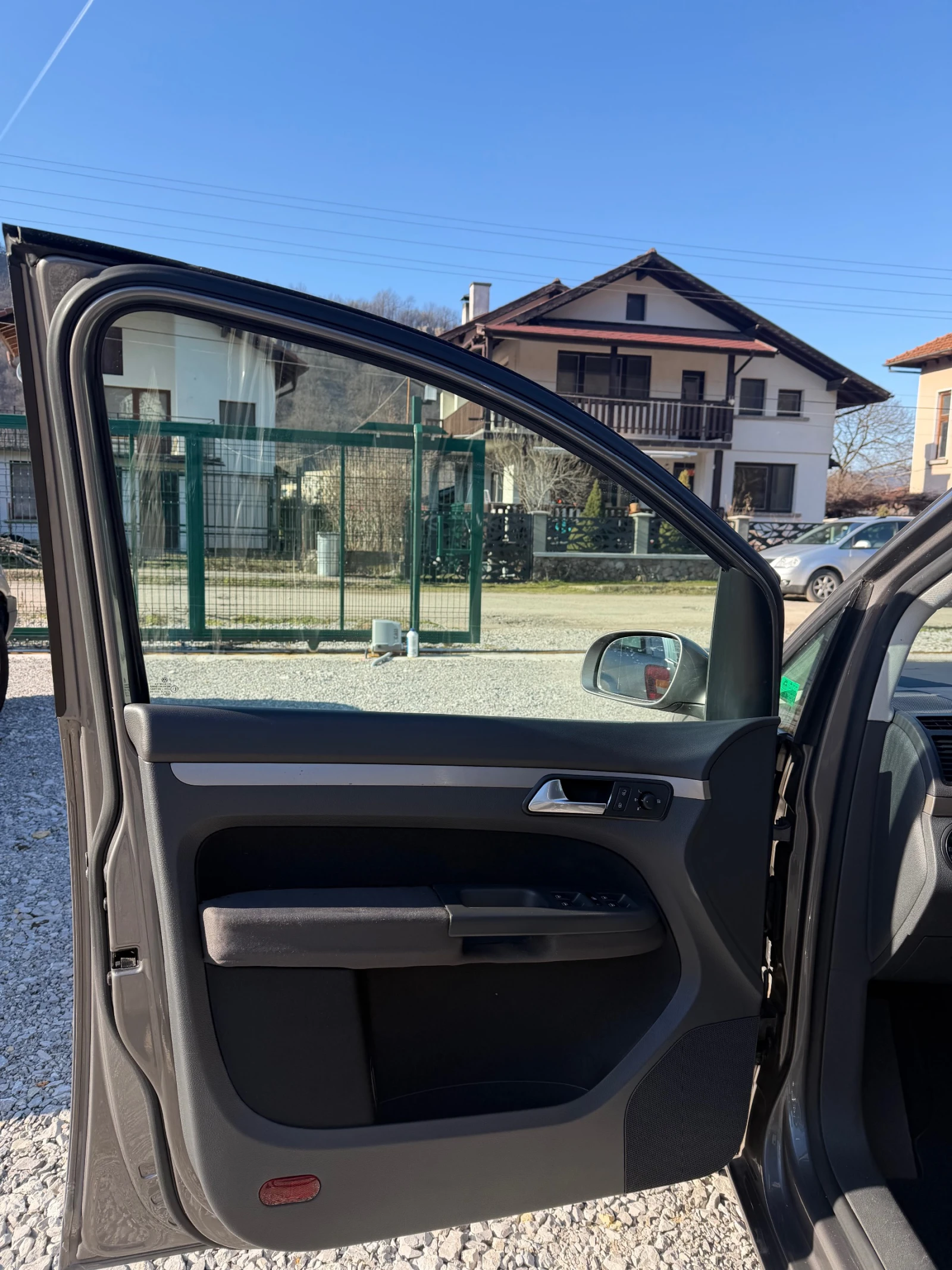 VW Touran 2.0i ������/Me��� ������ | Mobile.bg � ����������� 8