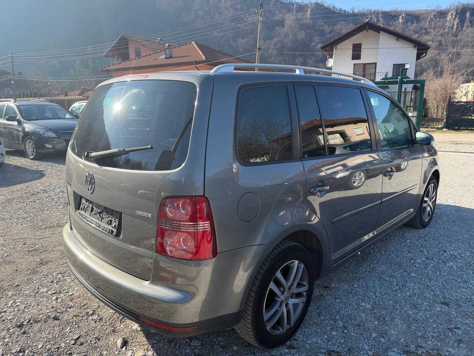 VW Touran 2.0i ������/Me��� ������ | Mobile.bg � ����������� 4