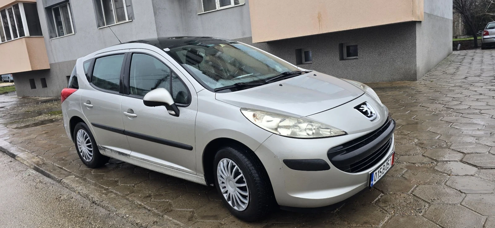Peugeot 207 1.4i, 75k. НЕ Е BMW МОТОР, снимка 5 - Автомобили и джипове - 53715370