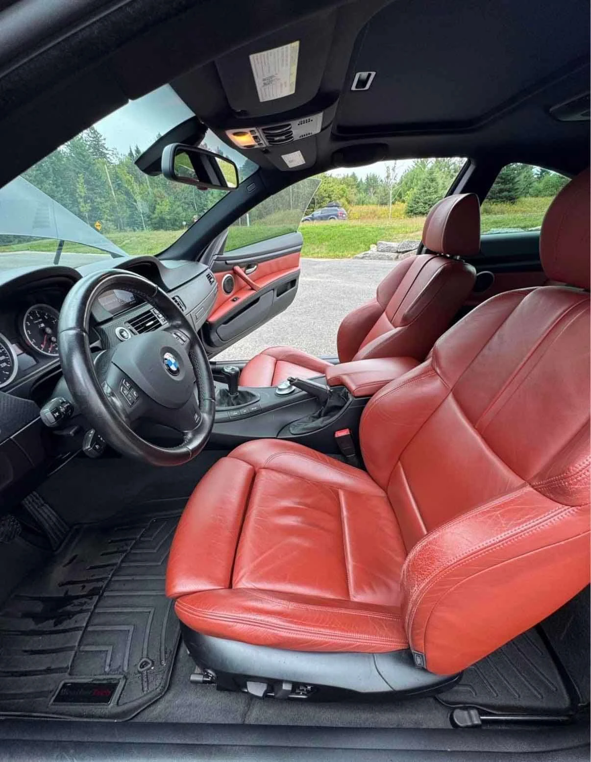 BMW M3 * CARFAX * ЧЕРВЕН САЛОН * , снимка 5 - Автомобили и джипове - 54068027