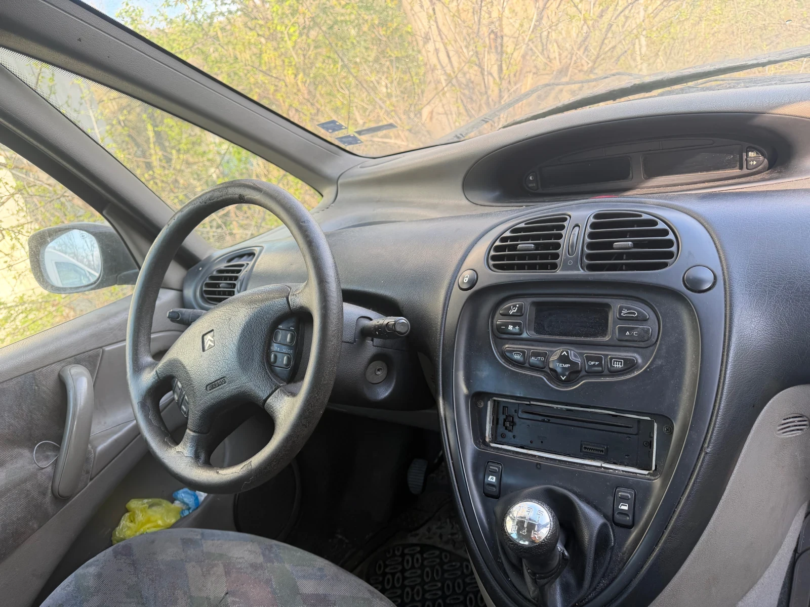 Citroen Xsara picasso, снимка 4 - Автомобили и джипове - 54143938