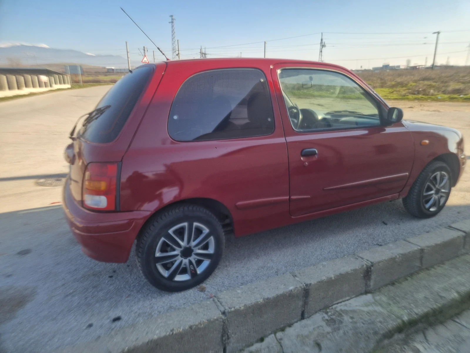 Nissan Micra, снимка 3 - Автомобили и джипове - 54228329