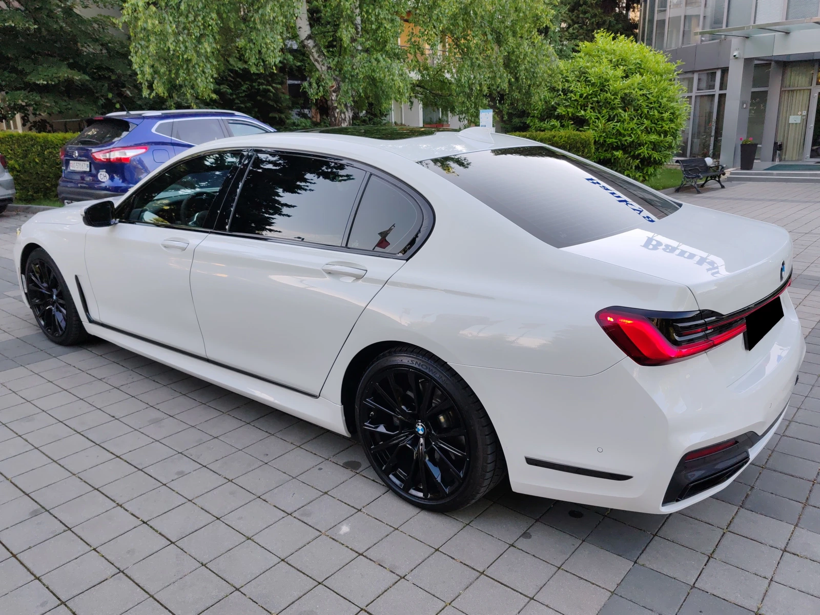 BMW 740 M Sport * LONG * 72 000 KM, снимка 4 - Автомобили и джипове - 54875175