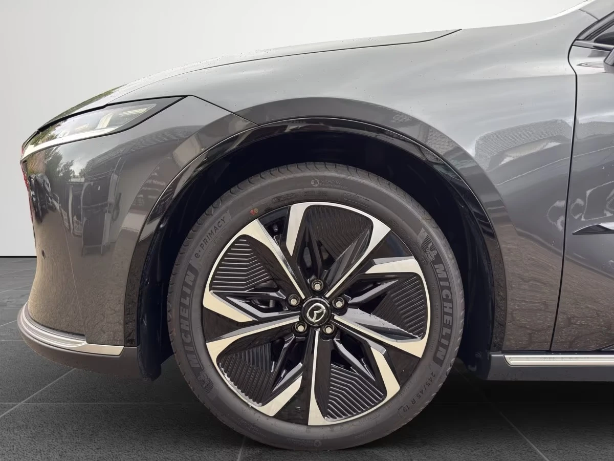 Mazda 6 e EV TAKUMI PANORAMA 360 HEAD-UP, снимка 5 - Автомобили и джипове - 55060525