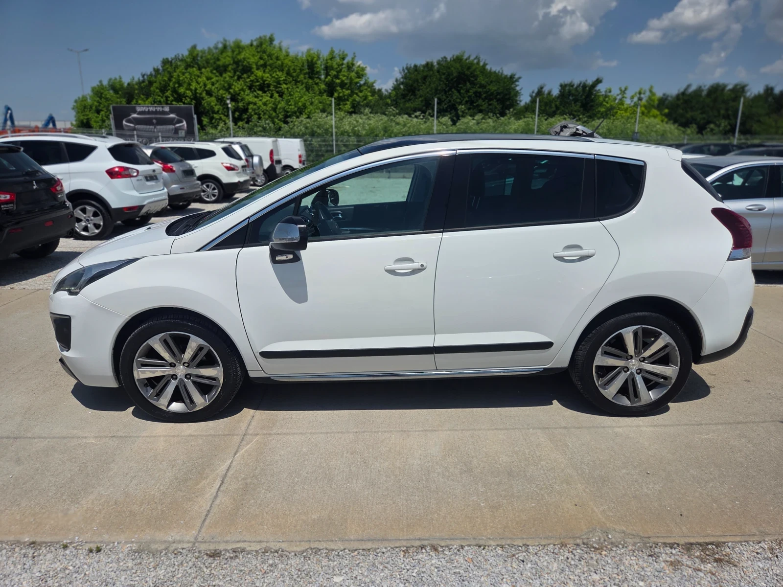Peugeot 3008 ALLURE/АВТОМАТИК/FULL MAX!!!, снимка 2 - Автомобили и джипове - 55071678