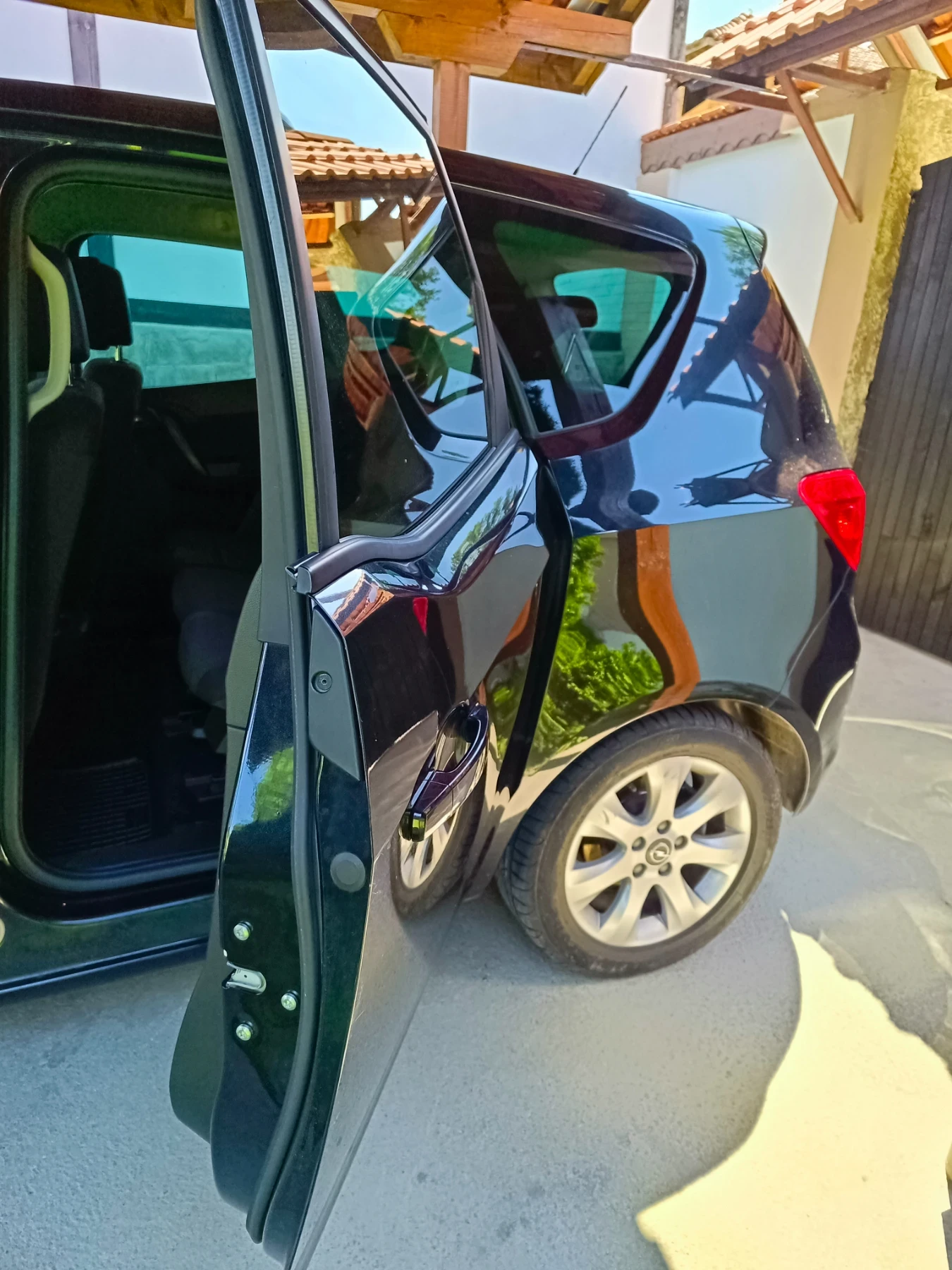 Opel Meriva Бензин/фабрична газ, снимка 12 - Автомобили и джипове - 55248162