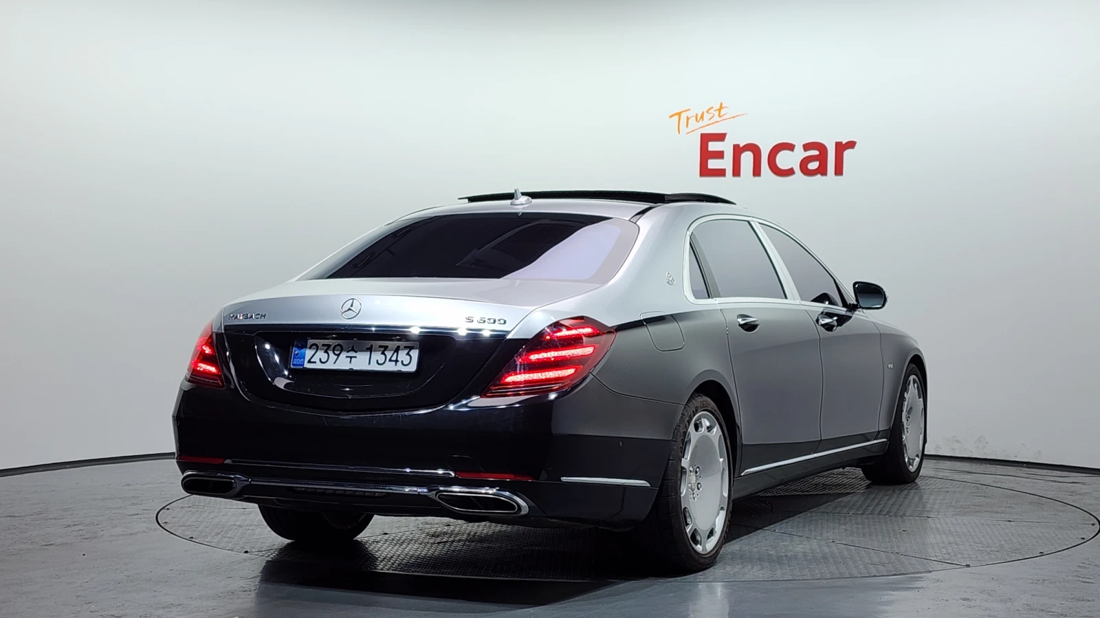 Mercedes-Benz S 600 HUD* ЕЛ. БАГАЖНИК* BLIND SPOT* МАСАЖ* КРАЙНА ЦЕНА, снимка 2 - Автомобили и джипове - 55595350