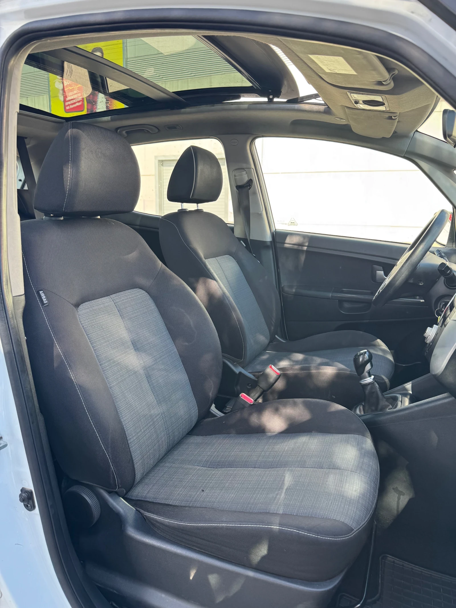Kia Venga 1.4 16V ���� 2014� 1 �� ���������� | Mobile.bg � ����������� 13
