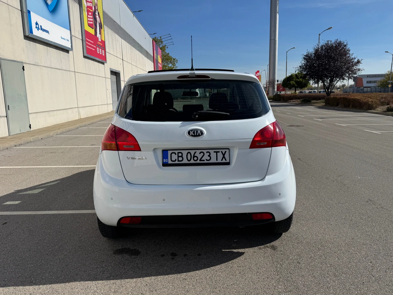 Kia Venga 1.4 16V ���� 2014� 1 �� ���������� | Mobile.bg � ����������� 5