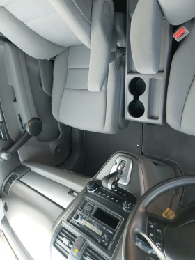 Honda Cr-v 4х4, снимка 8 - Автомобили и джипове - 44913848