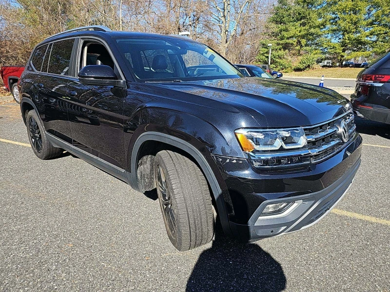 VW Atlas 3.6 V6 4Motion* 6+ 1, снимка 1 - Автомобили и джипове - 49551655