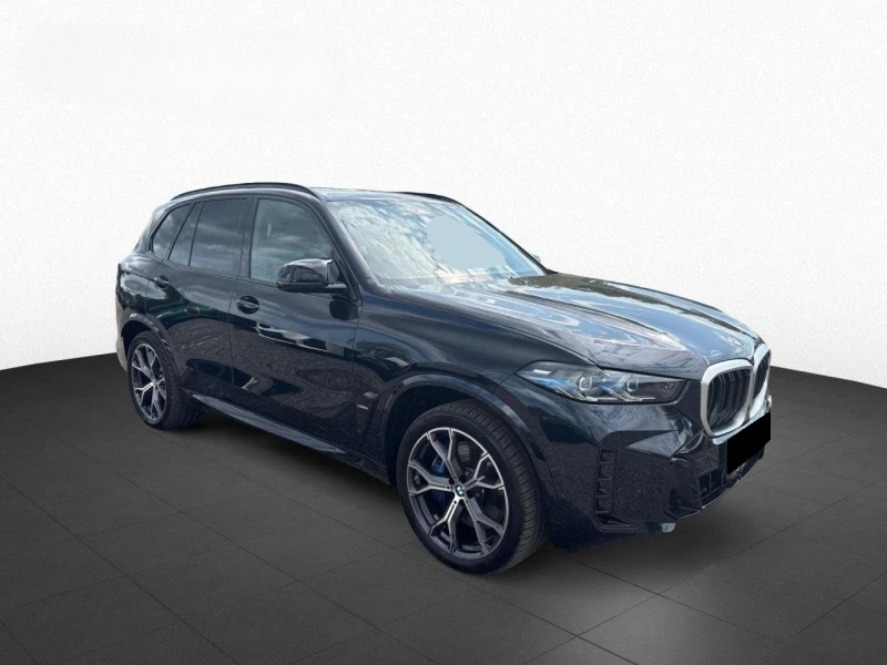 BMW X5 M60i xDRIVE LED PANO H&K 360 HEAD UP, снимка 2 - Автомобили и джипове - 51508543