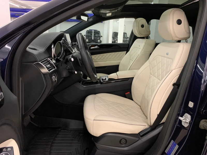 Mercedes-Benz GLE Coupe AMG -DESIGNO- #ALCANTAR#PANO#DIS#OBDUH#harman#360*, снимка 7 - Автомобили и джипове - 51556880