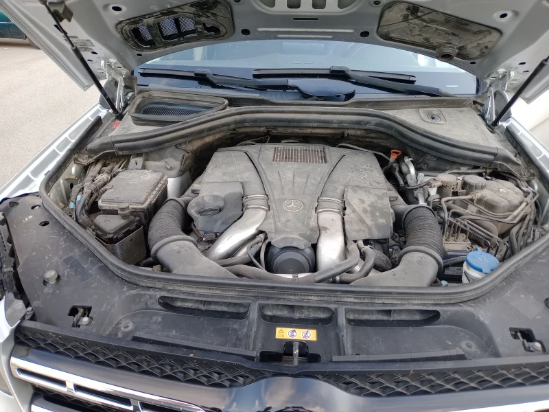 Mercedes-Benz GLS 500, снимка 8 - Автомобили и джипове - 52863189