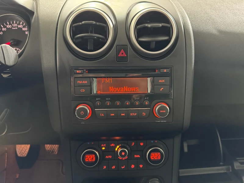 Nissan Qashqai 1.5 DCI 110 h.p. - TEKNA , снимка 12 - Автомобили и джипове - 52663189