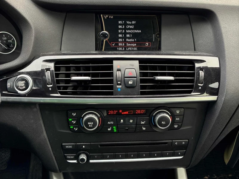 BMW X3 * 28i * CARFAX * БЕЗ ПЪРВОНАЧАЛНА ВНОСКА, снимка 9 - Автомобили и джипове - 52974721