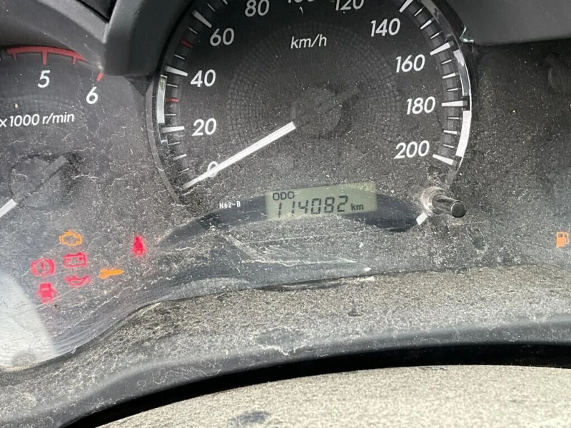 Toyota Hilux 4x4, снимка 3 - Автомобили и джипове - 53471950