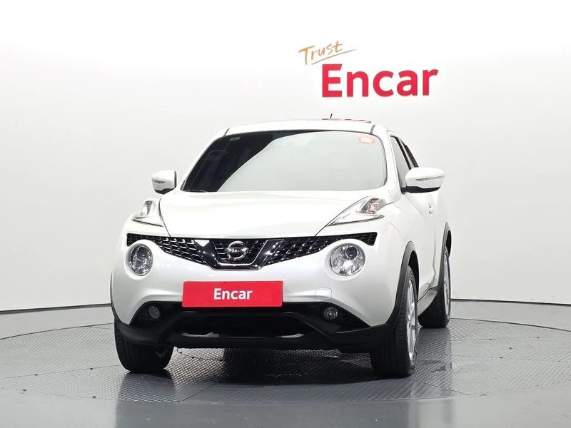 Nissan Juke 1.6 Automatic, снимка 3 - Автомобили и джипове - 56002870