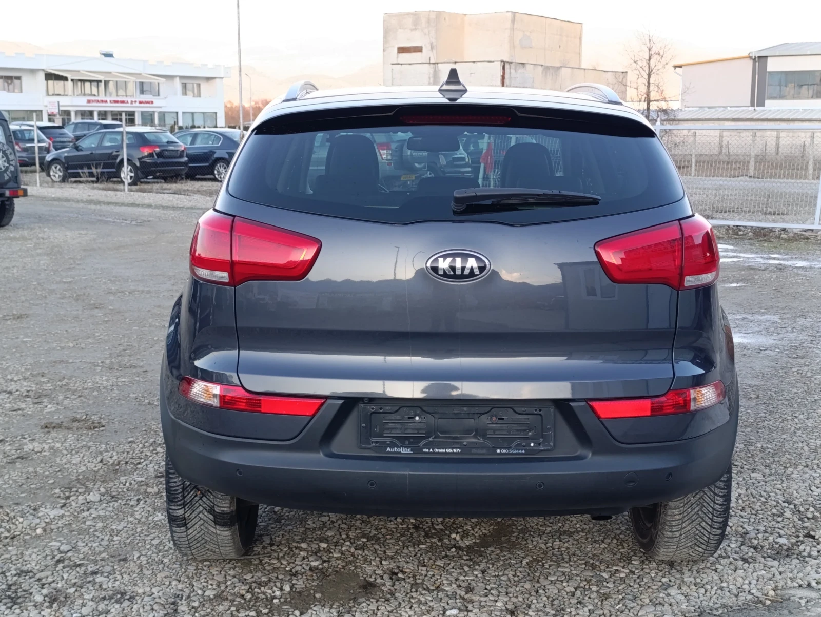 Kia Sorento Kia Sportage 2.0 CRDi Premium 4WD - изображение 3