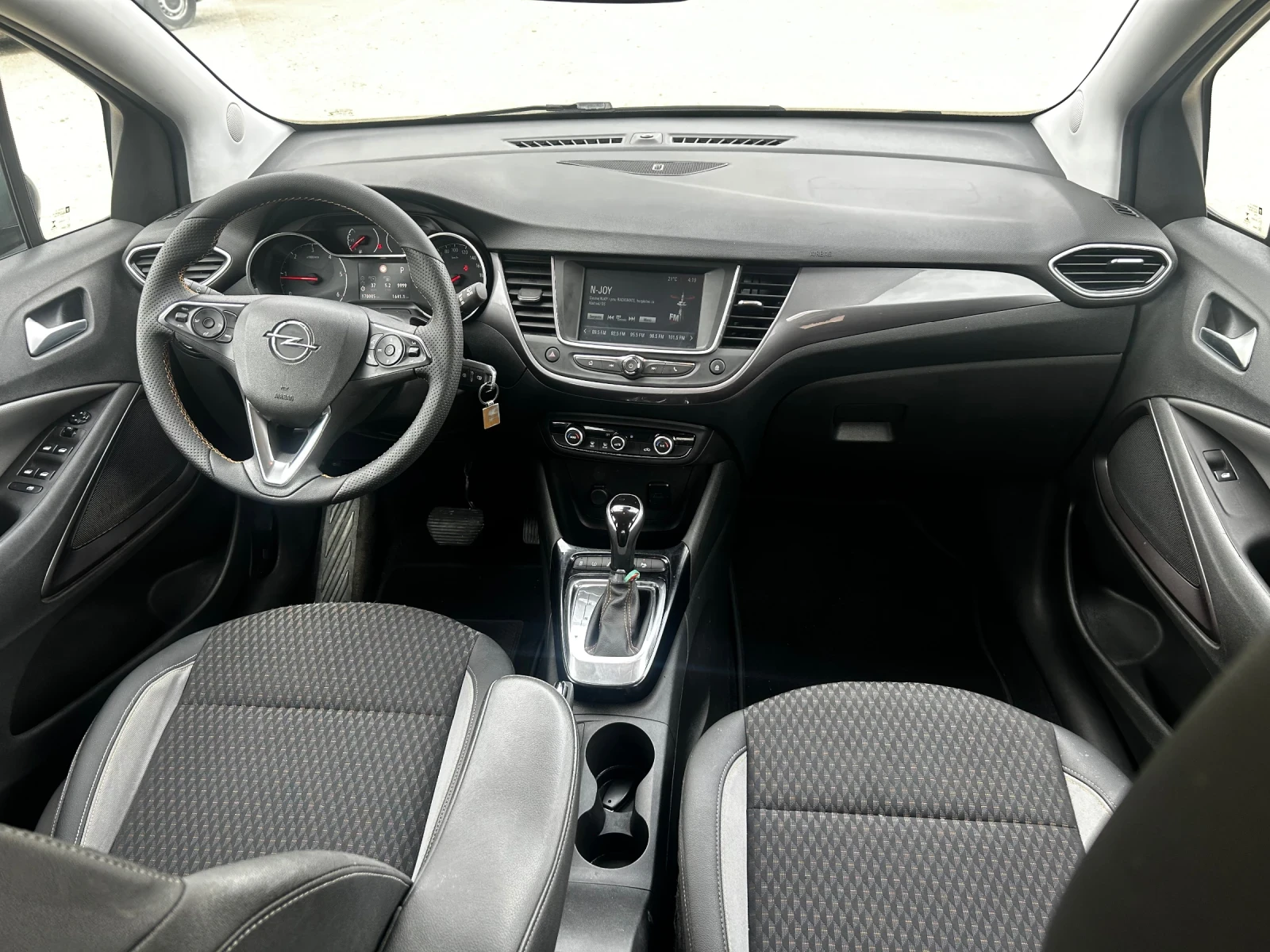 Opel Crossland X  - изображение 7