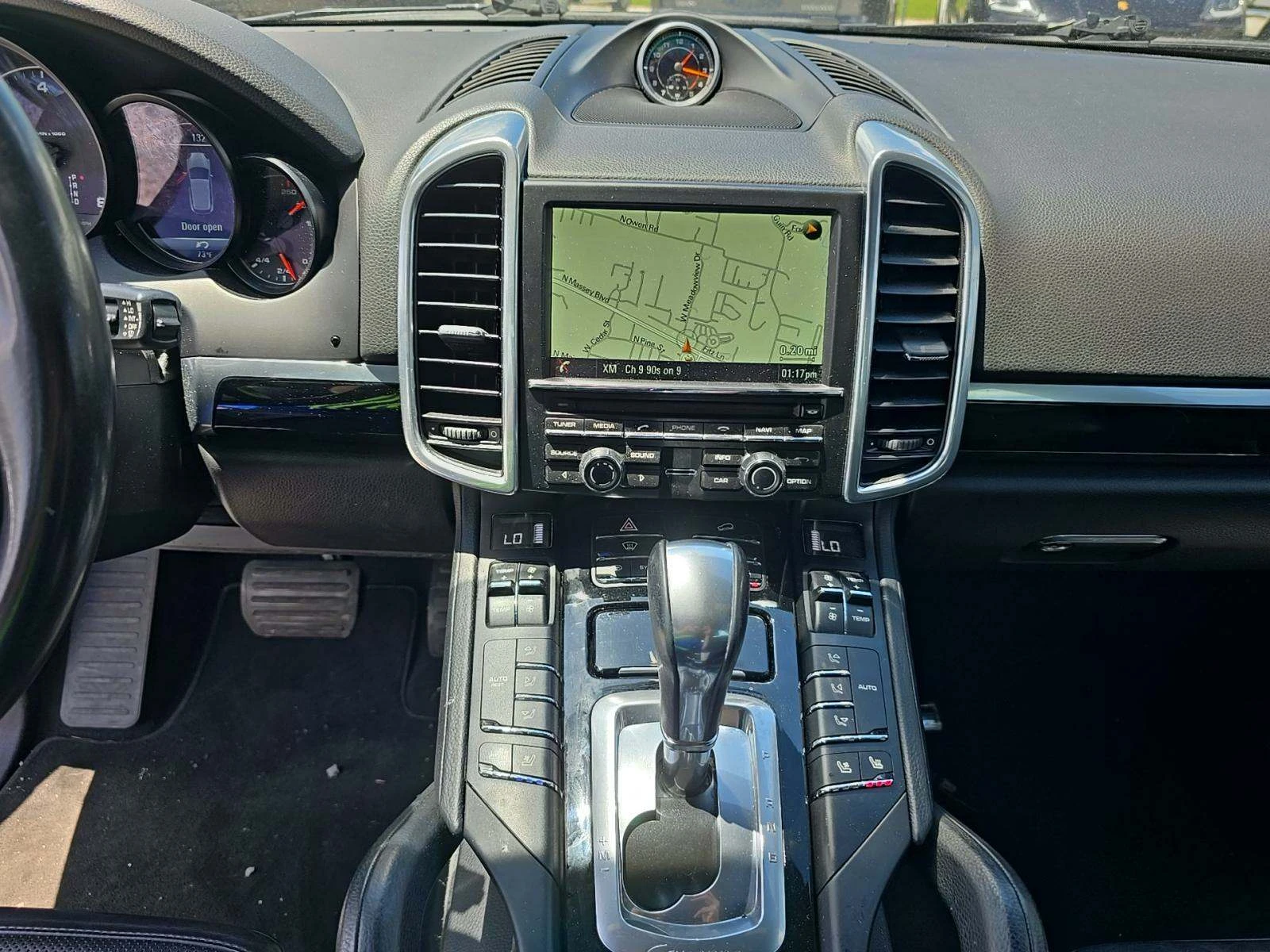 Porsche Cayenne MATRIX LED* FACELIFT* BOSE* PANO* LANE ASIST* ОБДУ - изображение 6