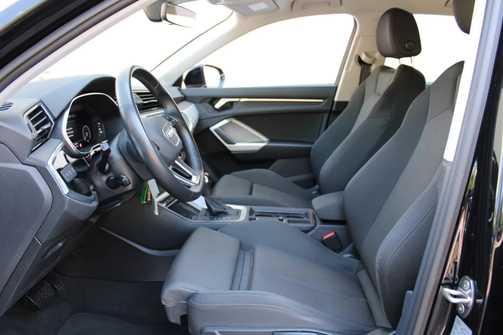 Audi Q3 45e-TFSI/S-LINE/245HP/PDC/ACC/AMBI/DIGITAL/775f - изображение 7