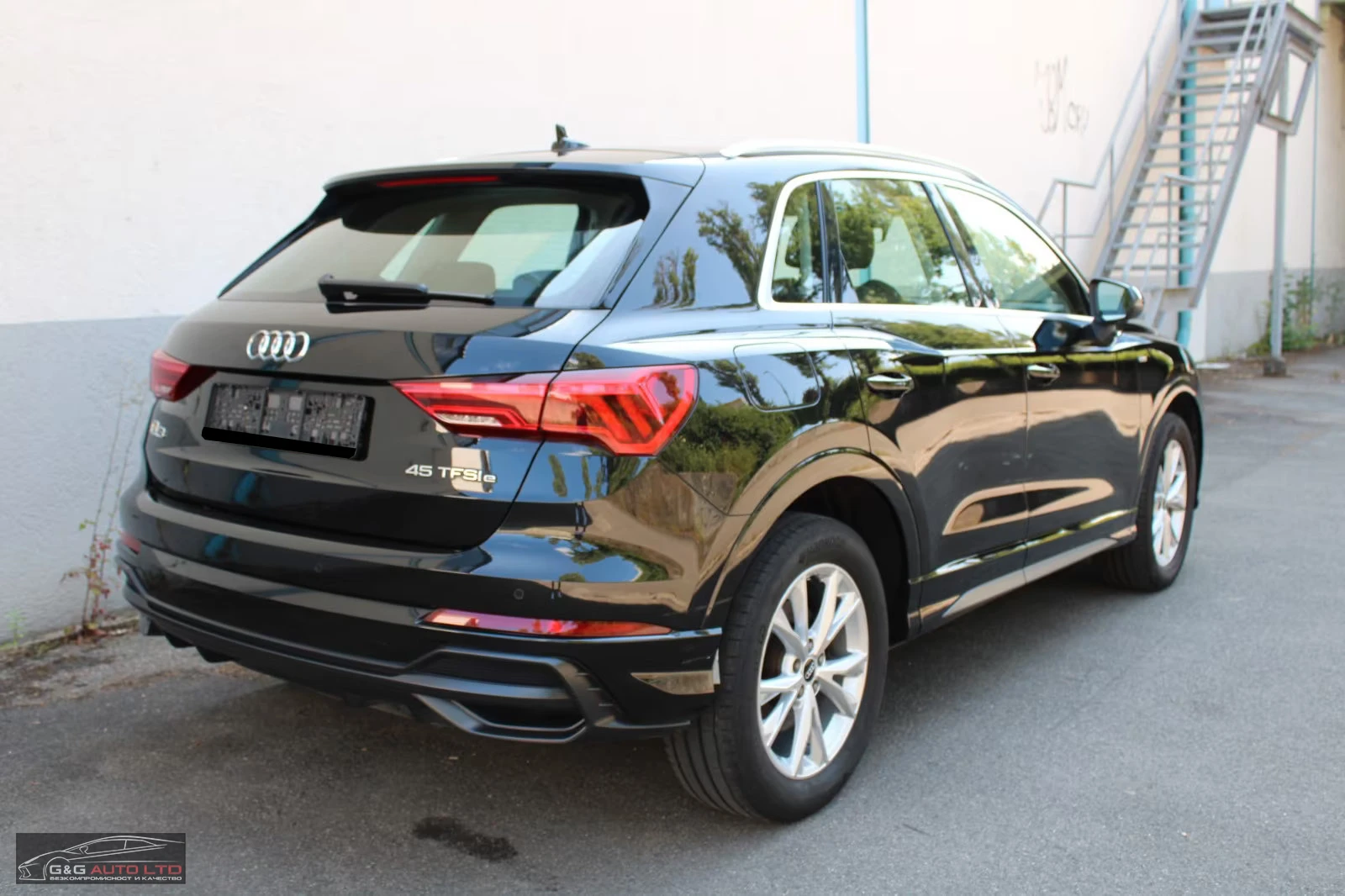 Audi Q3 45e-TFSI/S-LINE/245HP/PDC/ACC/AMBI/DIGITAL/775f - изображение 5