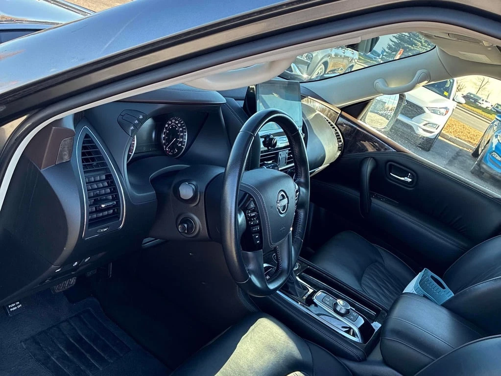 Nissan Armada * Platinum * CARFAX *    | Mobile.bg   6