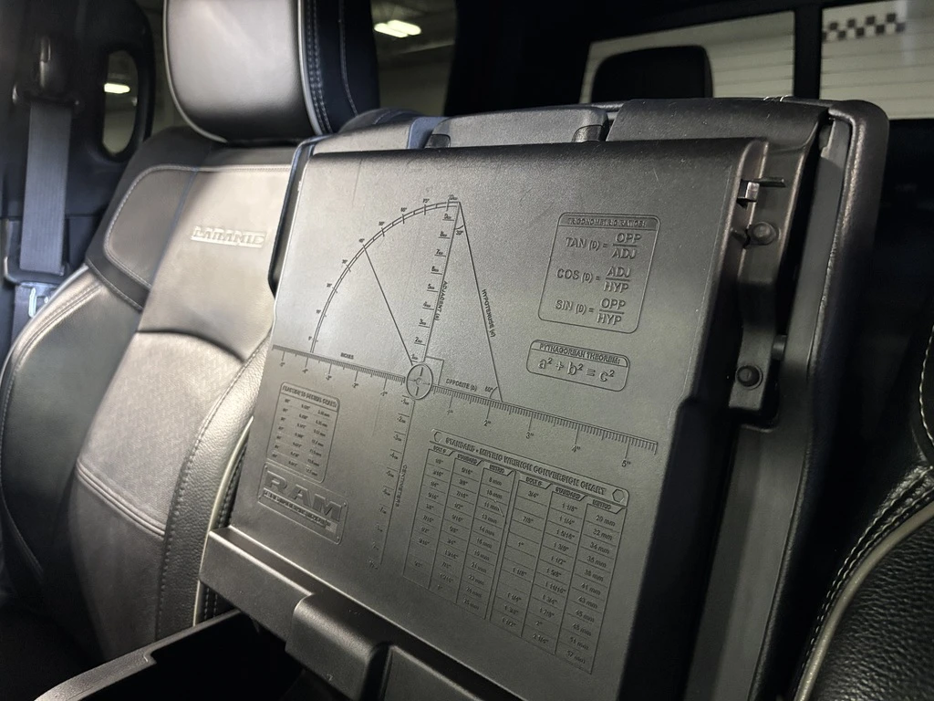 Dodge RAM 2500 Laramie| HEAVYDUTY| 6.4LHEMI| OFFROAD4X4| CREW| LO | Mobile.bg � ����������� 17