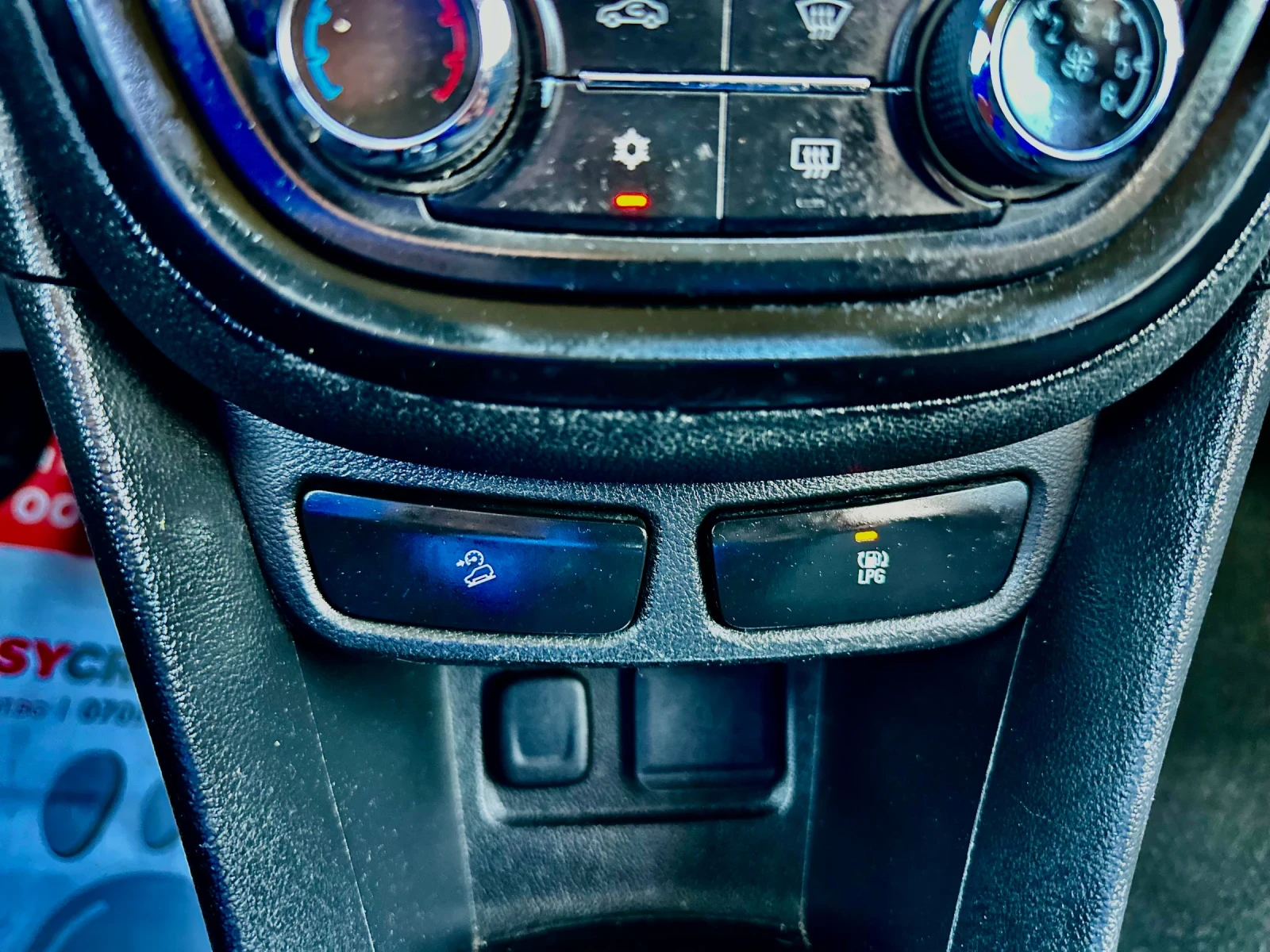 Opel Mokka 1.4i 2014г ЗАВОДСКА ГАЗ  ПЕРЛА 197 хил км., снимка 14 - Автомобили и джипове - 53813814