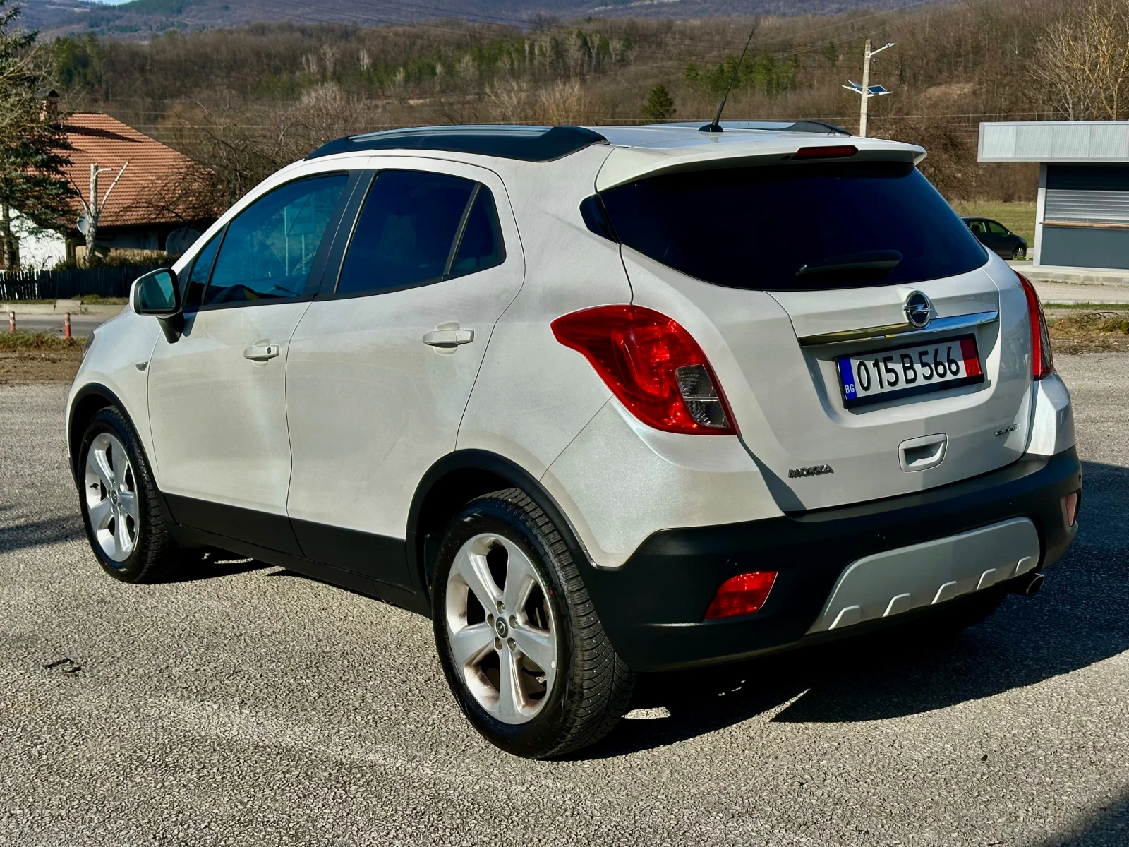 Opel Mokka 1.4i 2014г ЗАВОДСКА ГАЗ  ПЕРЛА 197 хил км., снимка 4 - Автомобили и джипове - 53813814