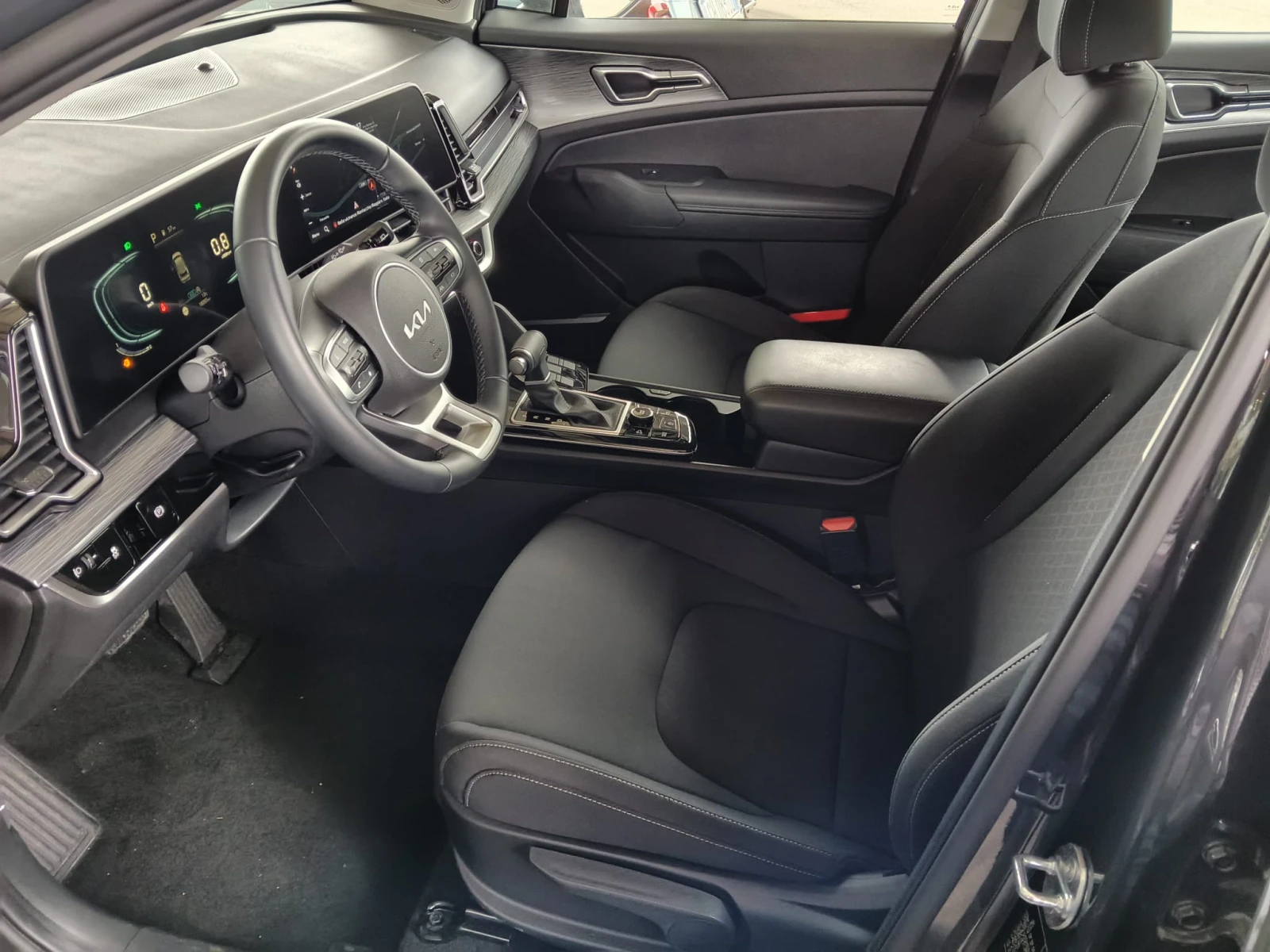 Kia Sportage 1.6 crdi mhev Business dct, снимка 6 - Автомобили и джипове - 54059603