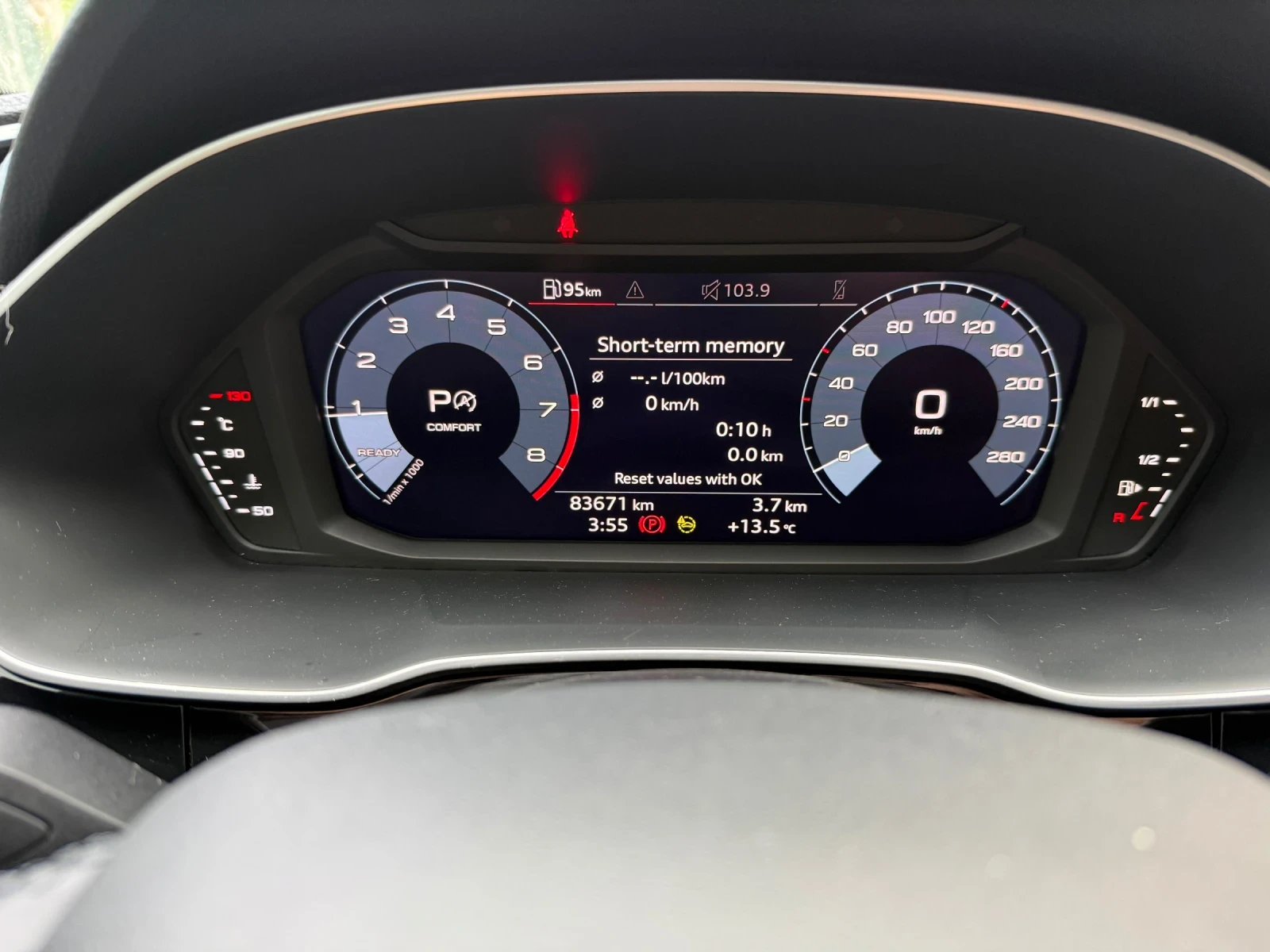 Audi Q3, снимка 11 - Автомобили и джипове - 54345576